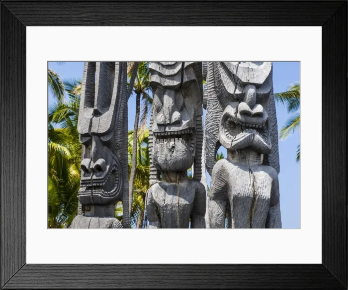 Framed Print : Wooden statues in the Puuhonua o Honaunau National Historical Park, Big Island, Hawaii, United States of America, Pacific