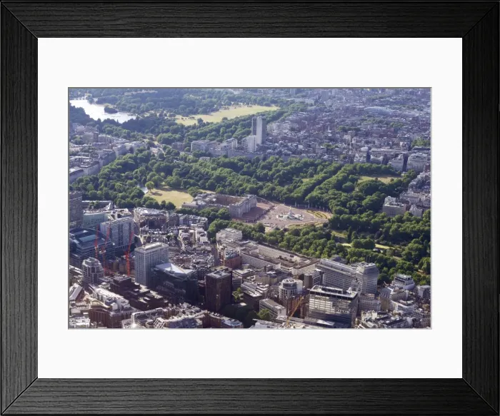 Framed Print : Aerial view of Buckingham Palace, London, England, United Kingdom, Europe Framed Print : Aerial view of Buckingham Palace, London, England, United Kingdom, Europe