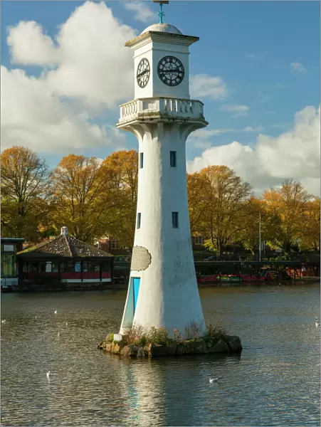 Captain Scott Memorial Lighthouse, Roath Park, Cardiff, Wales, U. K