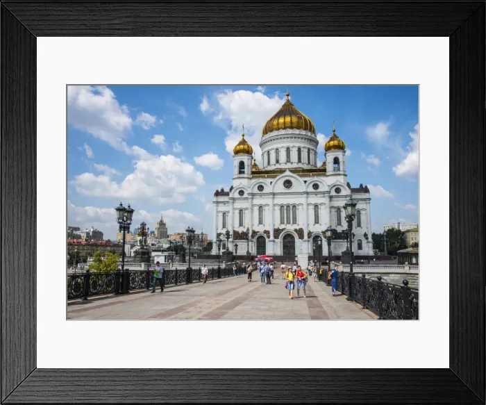Framed Print : Cathedral of Christ the Saviour, Moscow, Russia, Europe Framed Print : Cathedral of Christ the Saviour, Moscow, Russia, Europe