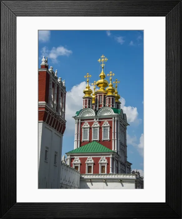 Framed Print : Golden domes in the Novodevichy Convent, Moscow, Russia, Europe Framed Print : Golden domes in the Novodevichy Convent, Moscow, Russia, Europe