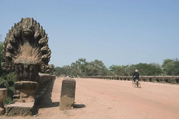 The 12th century bridge near Siem Reap, Cambodia, Indochina, Southeast Asia, Asia