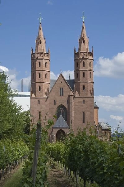 The 13th to 15th century Liebfrauenkircke, Worms, Rhineland Palatinate, Germany, Europe