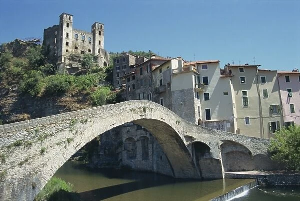 The 15th century Dorias castle and medieval bridge