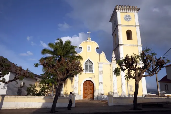 Framed Print : The 18th century Cathedral of Nossa Senhora de Conceicao, Inhambane, Mozambique, Africa Framed Print : The 18th century Cathedral of Nossa Senhora de Conceicao, Inhambane, Mozambique, Africa