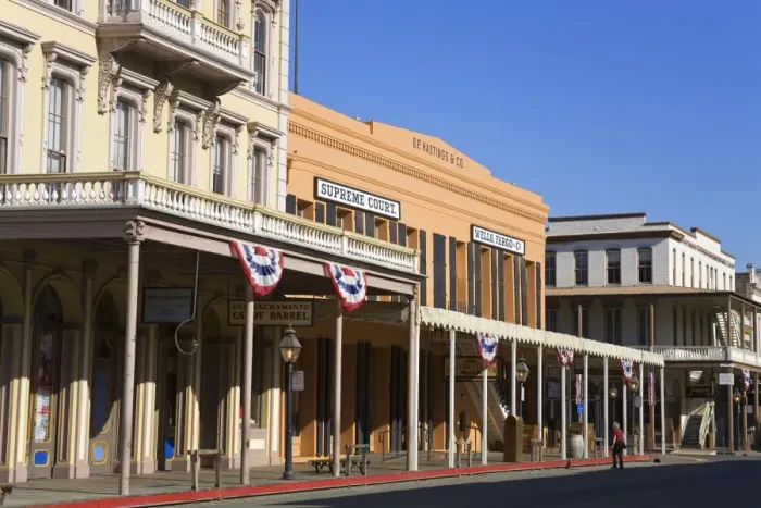 Framed Print : 2nd Street in Old Town Sacramento, California, United States of America, North America Framed Print : 2nd Street in Old Town Sacramento, California, United States of America, North America