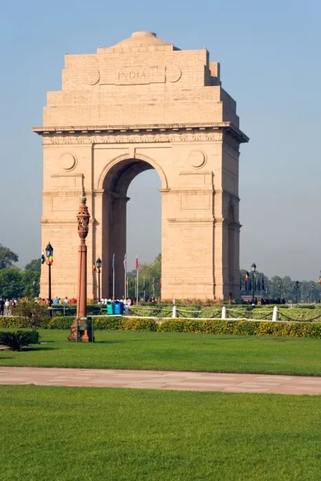 Framed Print : The 42 metre high India Gate at the eastern end of the Rajpath, New Delhi, India, Asia Framed Print : The 42 metre high India Gate at the eastern end of the Rajpath, New Delhi, India, Asia
