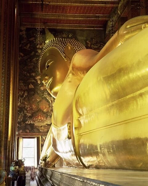 The 46m long statue of the Reclining Buddha