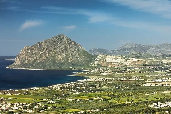 The 659m limestone Monte Cefano Nature Reserve and Custonaci marble quarries, on the coastline north east of Trapani, Custonaci, Sicily, Italy, Mediterranean, Europe