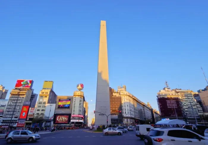 Framed Print : 9 de Julio Avenue, Plaza de la Republica and Obelisco de Buenos Aires, City of Buenos Aires Framed Print : 9 de Julio Avenue, Plaza de la Republica and Obelisco de Buenos Aires, City of Buenos Aires