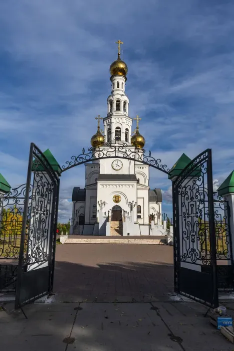 Framed Print : Abakan Cathedral of the Transfiguration, Abakan, Republic of Khakassia, Russia, Eurasia Framed Print : Abakan Cathedral of the Transfiguration, Abakan, Republic of Khakassia, Russia, Eurasia