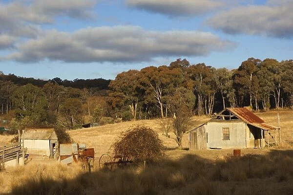 Abandoned homestead, near Hargraves, New South Wales, Australia, Pacific