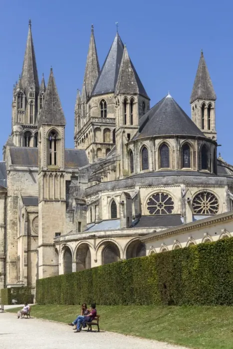 Framed Print : Abbaye-aux-Hommes, Caen, Normandy, France, Europe Framed Print : Abbaye-aux-Hommes, Caen, Normandy, France, Europe