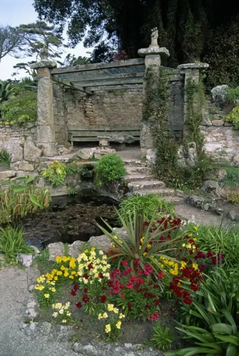Framed Print : Abbey Gardens Framed Print : Abbey Gardens