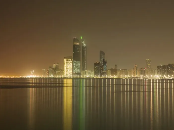 Framed Print : Abu Dhabi, United Arab Emirates, Middle East Framed Print : Abu Dhabi, United Arab Emirates, Middle East