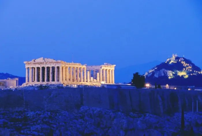 Framed Print : The Acropolis illuminated by floodlight Framed Print : The Acropolis illuminated by floodlight