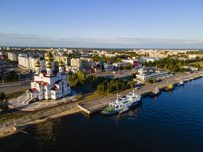 Framed Print : Aerial of the Cathedral of the Archangel, Arkhangelsk, Russia, Europe Framed Print : Aerial of the Cathedral of the Archangel, Arkhangelsk, Russia, Europe