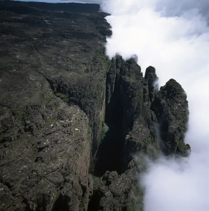 Framed Print : Aerial image of tepuis showing the Great Crack and summit of Mount Kukenaam Framed Print : Aerial image of tepuis showing the Great Crack and summit of Mount Kukenaam