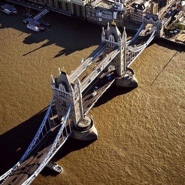 Aerial image of Tower Bridge, a combined bascule and suspension bridge