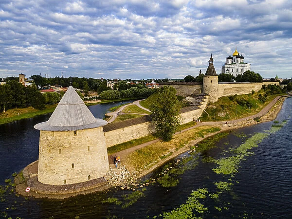 Aerial of the Kremlin of Pskov, UNESCO World Heritage Site, Pskov, Russia, Europe