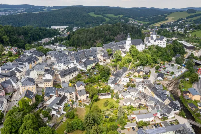 Framed Print : Aerial of St. Georgen Kirche and Palace, town of Schwarzenberg, Ore Mountains Framed Print : Aerial of St. Georgen Kirche and Palace, town of Schwarzenberg, Ore Mountains