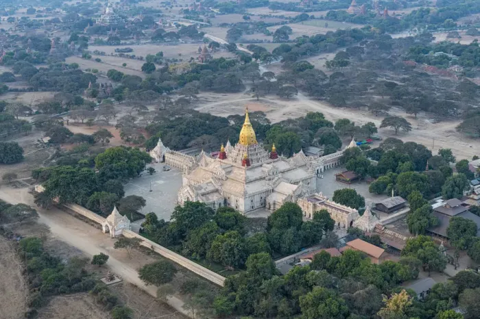 Framed Print : Aerial of the temples of Bagan (Pagan), Myanmar (Burma), Asia Framed Print : Aerial of the temples of Bagan (Pagan), Myanmar (Burma), Asia