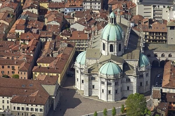 Aerial view of Cathedral in Como town centre, Lake Como, Lombardy, Italian Lakes, Italy, Europe