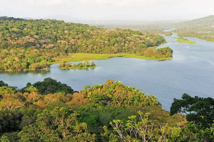 Framed Print : Aerial view over the Chagres River from the watch tower of the Gamboa Resort, Republic of Panama, Central America Framed Print : Aerial view over the Chagres River from the watch tower of the Gamboa Resort, Republic of Panama, Central America