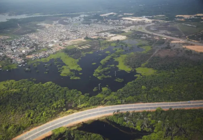 Framed Print : Aerial view of development encroaching on the Amazon rainforest and Rio Negro, Manaus, Amazonas, Brazil, South America Framed Print : Aerial view of development encroaching on the Amazon rainforest and Rio Negro, Manaus, Amazonas, Brazil, South America