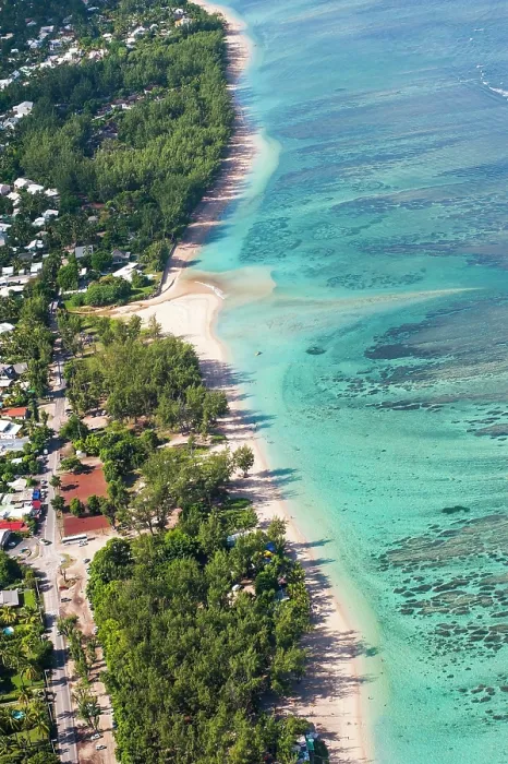 Framed Print : Aerial view of the lagoon on the west coast at Saint-Gilles les Bains, Reunion Framed Print : Aerial view of the lagoon on the west coast at Saint-Gilles les Bains, Reunion