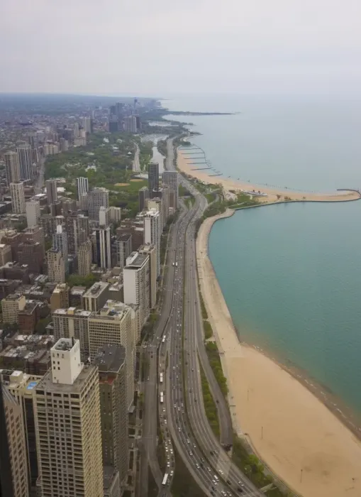 Framed Print : Aerial view looking north up Lakeshore Drive to the Gold Coast district Framed Print : Aerial view looking north up Lakeshore Drive to the Gold Coast district