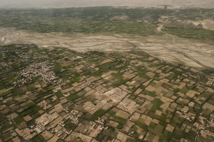 Framed Print : Afghanistan landscape from the Herat-Kabul flight, Afghanistan, Asia Framed Print : Afghanistan landscape from the Herat-Kabul flight, Afghanistan, Asia