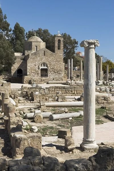 Agia Kyriaki (columns of early Christian Basilica) and the church of Panagia Chrysopolitissa, Paphos, UNESCO World Heritage Site, Cyprus, Europe