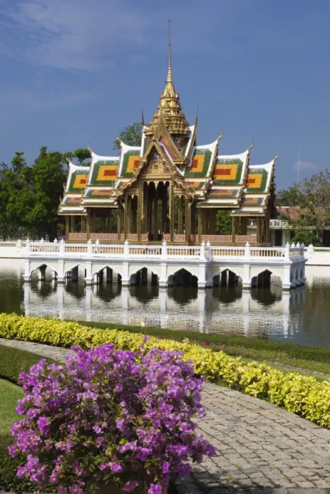 Framed Print : Aisawan-Dhipaya-Asana Pavilion (The Divine Seat of Personal Freedom), Bang Pa-In, Central Thailand, Thailand, Southeast Asia, Asia Framed Print : Aisawan-Dhipaya-Asana Pavilion (The Divine Seat of Personal Freedom), Bang Pa-In, Central Thailand, Thailand, Southeast Asia, Asia