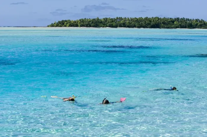 Framed Print : Aitutaki, Cook Islands, South Pacific, Pacific Framed Print : Aitutaki, Cook Islands, South Pacific, Pacific