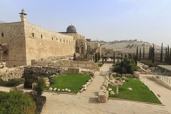 Al-Aqsa Mosque on Temple Mount with Archaeological Park and Mount of Olives, Jerusalem