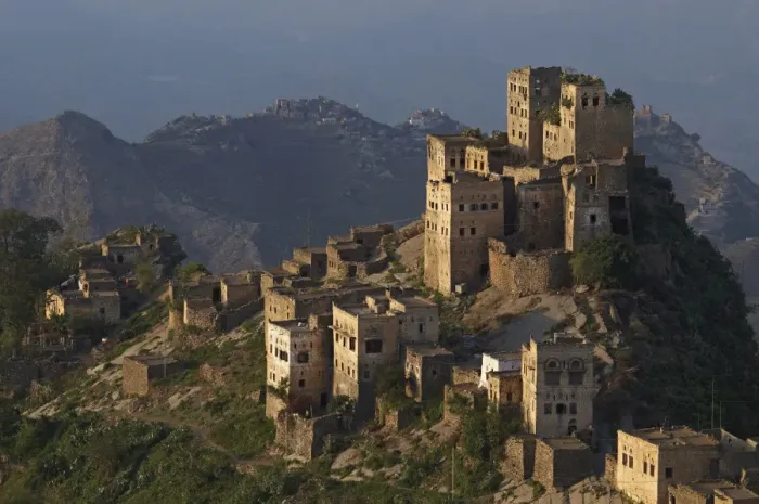 Framed Print : Al Jaray village, Al Mahwit region, Central Mountains, Yemen, Middle East Framed Print : Al Jaray village, Al Mahwit region, Central Mountains, Yemen, Middle East