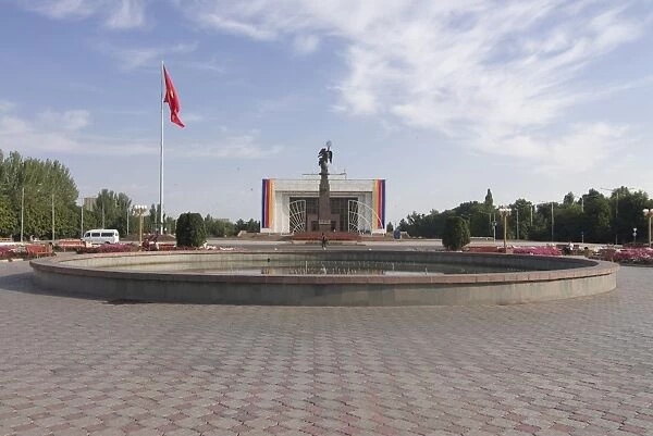 Ala-Too Square, Bishkek, Kyrgyzstan, Central Asia, Asia