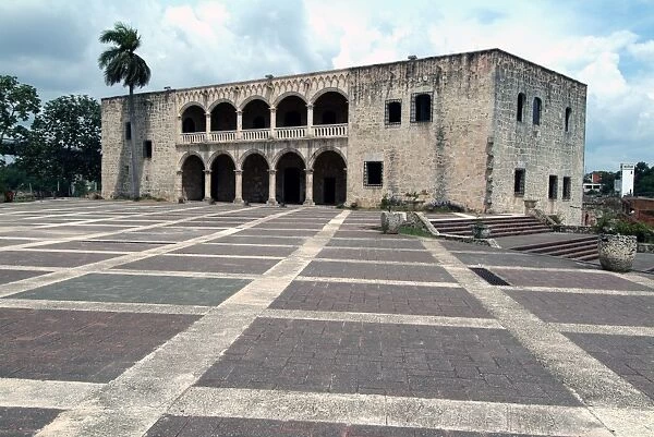 The Alcazar, early 16th century, home of Christopher Columbuss son, Diego, Santo Domingo, Dominican Republic, West Indies, Caribbean, Central America