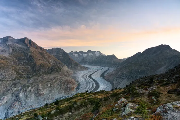 Framed Print : Aletsch Glacier at sunrise seen from Hohfluh viewpoint, Bernese Alps, Riederalp Framed Print : Aletsch Glacier at sunrise seen from Hohfluh viewpoint, Bernese Alps, Riederalp