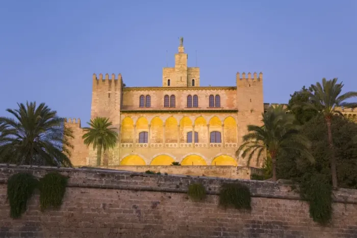Framed Print : The Almudaina Palace at dusk, Palma de Mallorca, Mallorca, Balearic Islands Framed Print : The Almudaina Palace at dusk, Palma de Mallorca, Mallorca, Balearic Islands