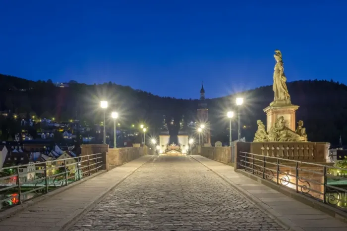 Framed Print : Alte Brucke (Old Bridge) in the Altstadt (Old Town) at dusk, Heidelberg, Baden-Wurttemberg Framed Print : Alte Brucke (Old Bridge) in the Altstadt (Old Town) at dusk, Heidelberg, Baden-Wurttemberg