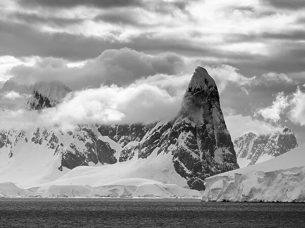 Ana Peaks on false Cape Renard guard the northern entrance to the Lemaire Channel, Antarctica, Polar Regions