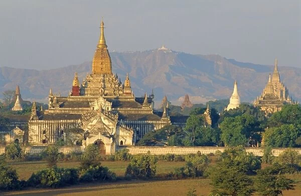 Anada Temple, Bagan, Myanmar, Asia