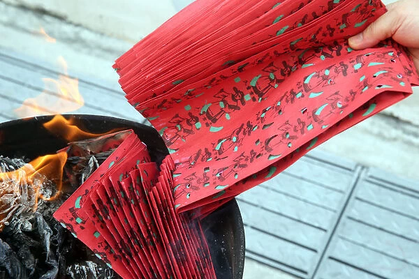 Ancestor worship, burning hell bank notes and other forms of joss paper