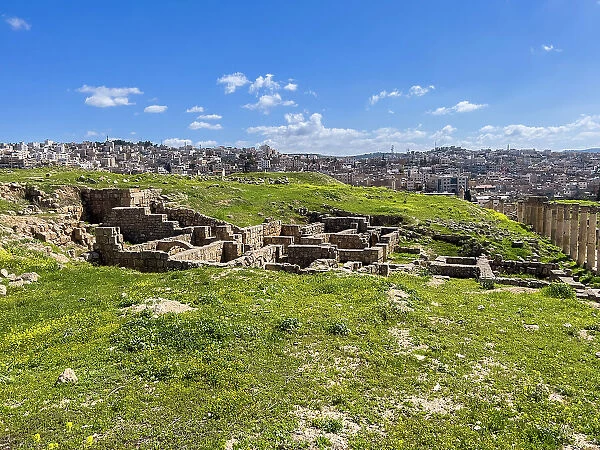 The ancient city of Jerash, believed to be founded in 331 BC by Alexander the Great, Jerash, Jordan, Middle East