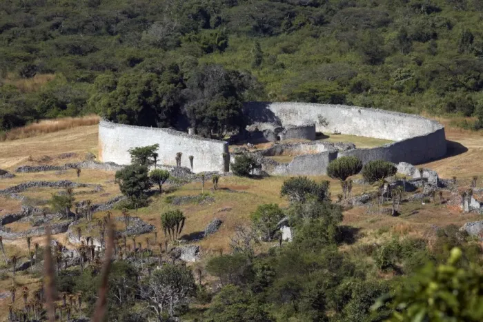 Framed Print : The ancient ruins of Great Zimbabwe, UNESCO World Heritage Site, Zimbabwe, Africa Framed Print : The ancient ruins of Great Zimbabwe, UNESCO World Heritage Site, Zimbabwe, Africa