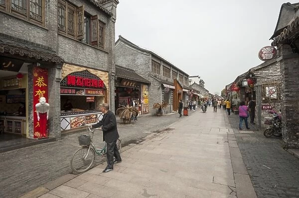 Ancient Street, Yangzhou, Jiangsu province, China, Asia