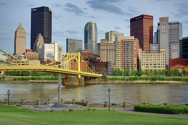 Andy Warhol Bridge (7th Street Bridge) and Allegheny River, Pittsburgh