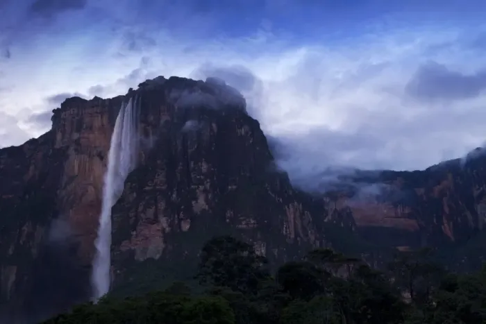 Framed Print : Angel Falls at dawn, Canaima National Park, UNESCO World Heritage Site Framed Print : Angel Falls at dawn, Canaima National Park, UNESCO World Heritage Site